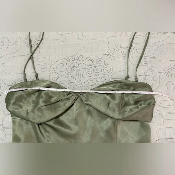 Reformation Hensley Ruched Artichoke Green Midi Dress Sz 12 - Picture 11 of 11